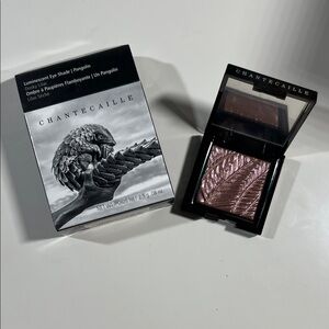 Chantecaille Luminous Eye Shade in Shimmering Dusky Lilac
